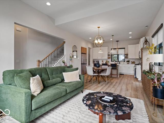17347 Newton Main Street