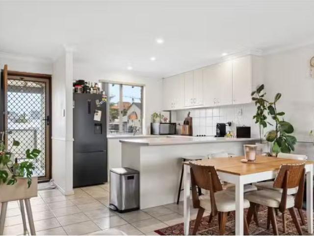 17/34 Carr Street, WEST PERTH Apartment for rent Listed by Le.