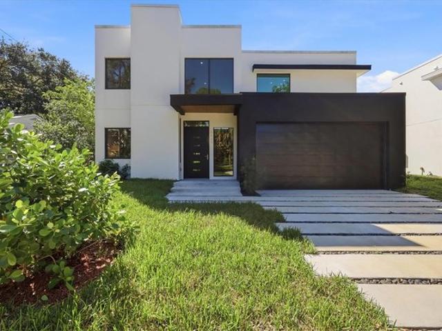 1734 Wisconsin Ln, Sarasota, FL 34239