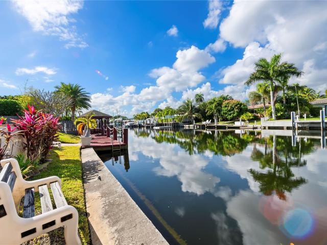 1735 NE 23rd Ave, Fort Lauderdale, FL 33305 | MLS #F10544