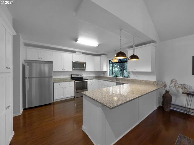 1735 arch ln
