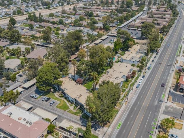 1735 E Washington Street F 25