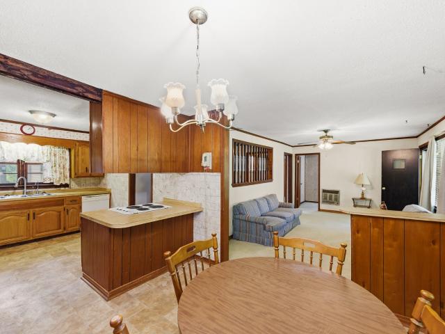 1735 Highway 421
