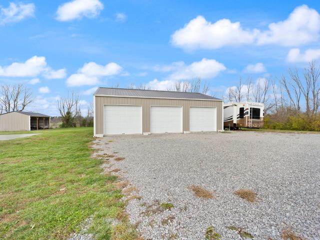 1735 Richmond Road