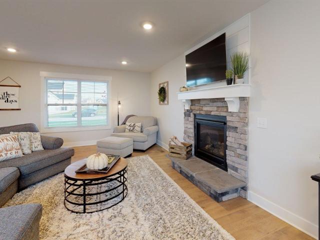 1735 Ringneck Court