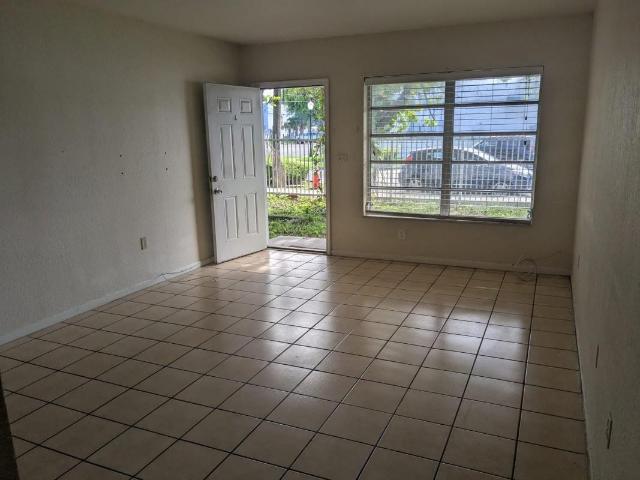 17367 SW 95th Ave, Unit 17367, Palmetto Bay, FL 33157 | MLS #F10552