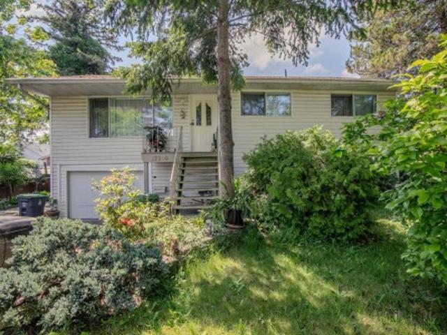1736 A Avenue, Surrey, BC, V3S 1M8 house for sale | Listing ID R3136 | Royal LePage