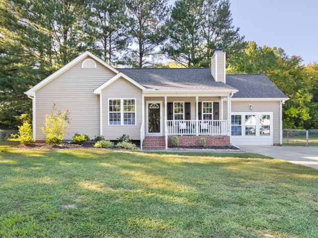 1736 Cobblestone Drive