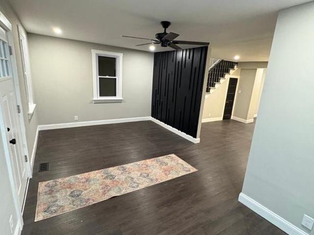 1736 Kings Highway