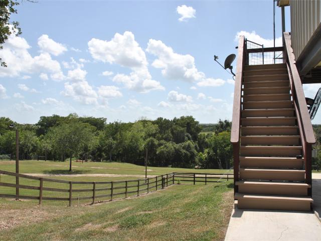 17377 Highway 87 N