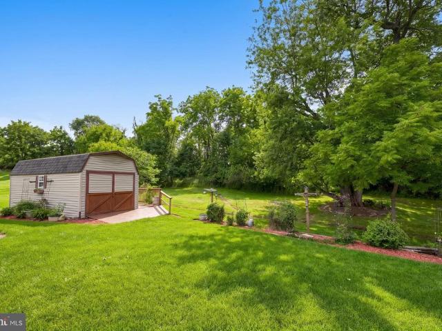 1738 Boxwood Court