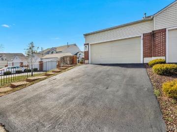 1738 Highview Cir Ct, Ballwin, MO 63021 | MLS #26008