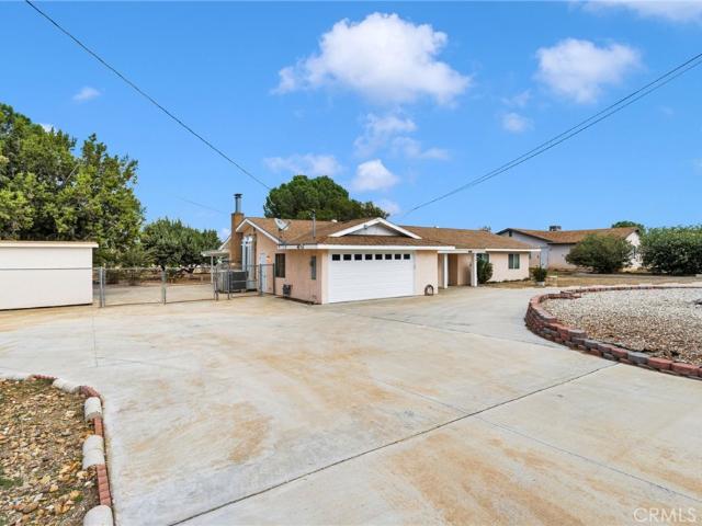17392 Poplar