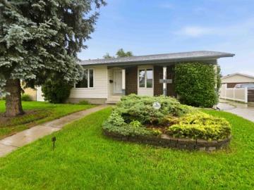 17303 Street, Edmonton, AB, T5H 3H5 house for sale | Listing ID E4496 | Royal LePage