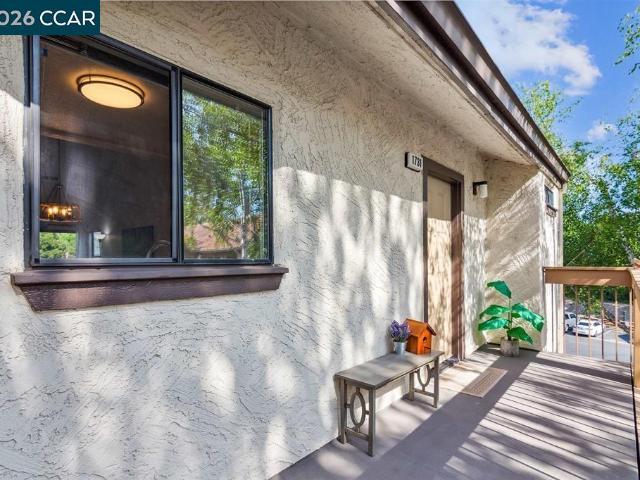 1731 S Villa Way, Walnut Creek, CA 94595 | MLS #41123