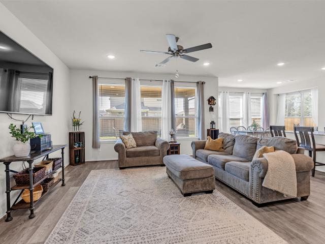 1732 Brushy Cedar Court