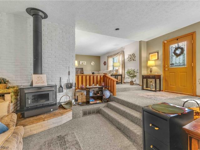 1732 Pleasant Valley Road