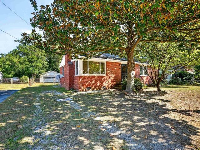 1732 Sunnyside Dr