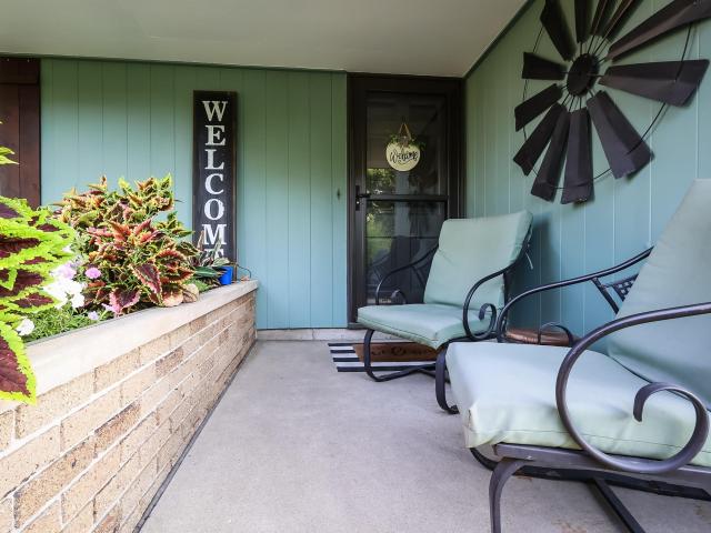 17334 Lee Lane