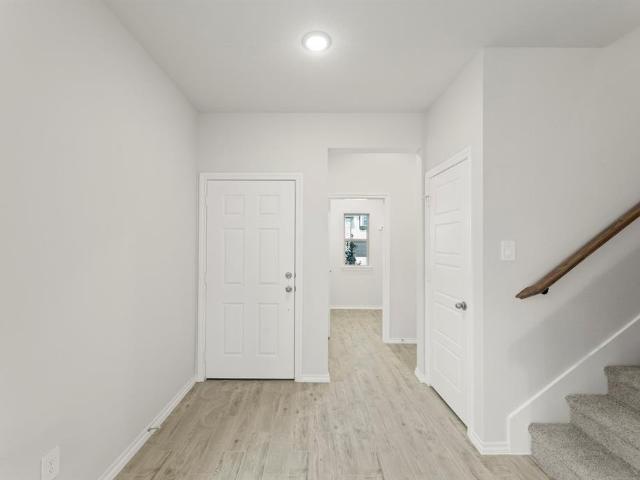 1733 Mdw Crst Dr, Aubrey, TX 76227 | MLS #21038