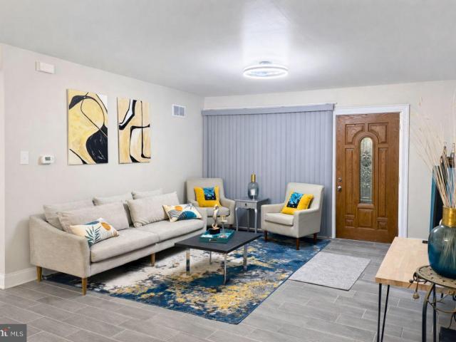 1733 Addison Rd S, District Heights, MD 20747 | MLS #MDPG2189