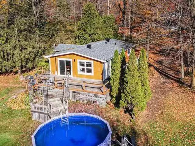 1733Z Mtée Harwood, Saint Lazare, QC, J7T 2N3 house for sale.