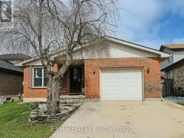 London, Ontario - Garden, Fireplace, Deck