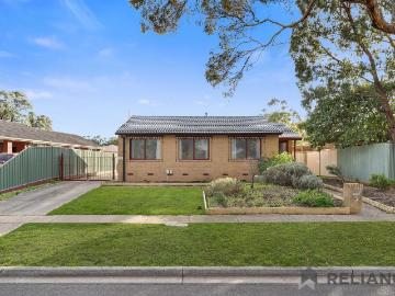 173 Gisborne Melton Road, Kurunjang VIC 3337 House For Rent | Domain