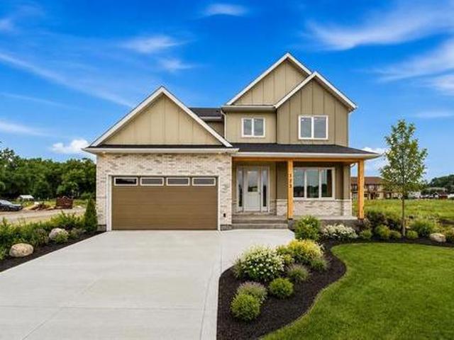 173 Harvest Cr, Lorette, MB, R5K 0T3 Luxury House for sale | Listing ID 202617 | Royal LePage Carriage Trade Luxury Properties