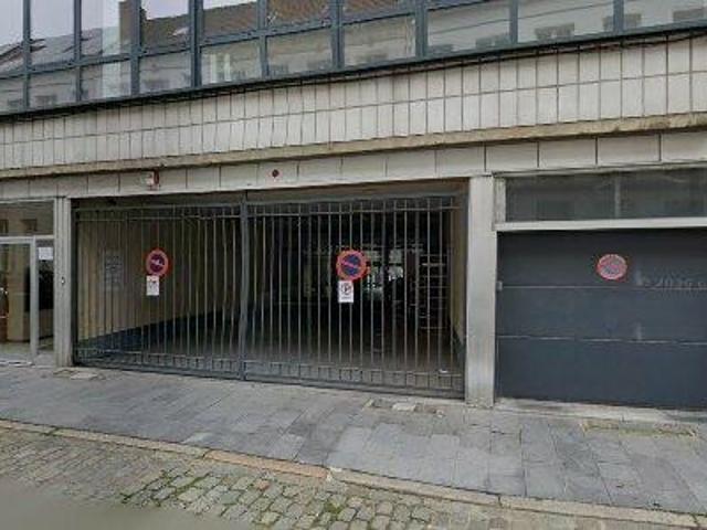 173 m2 apartment for rent in Stad Antwerp