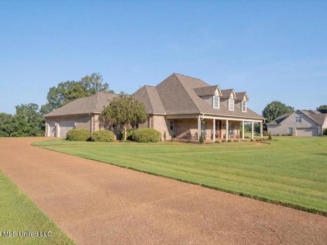 173 Winter Oaks