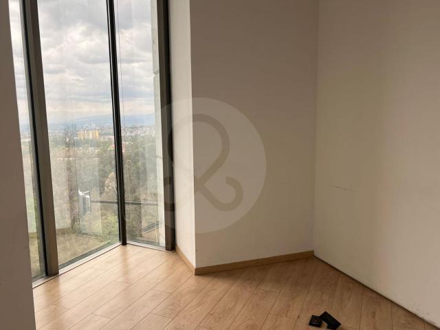 173m2 Oficina en renta en Lomas Altas Torre Quadrata