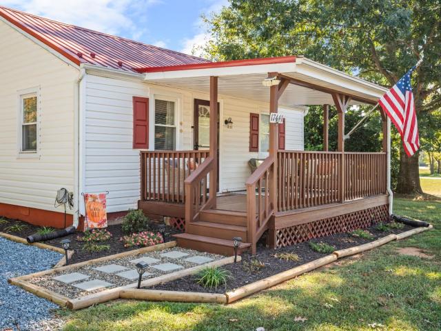 17441 Leesville Road