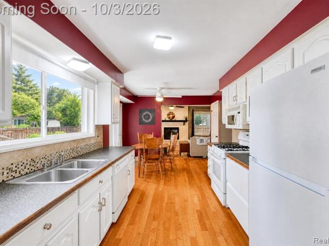 17459 Delaware Court
