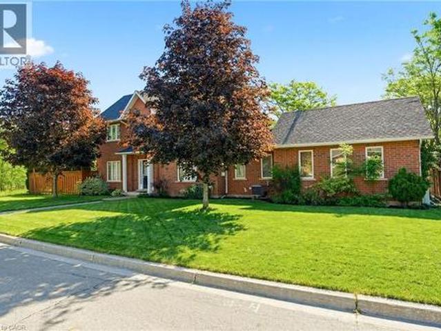 1745 Creek Way Unit# 7, Burlington, ON, L7L 7E1 townhouse for sale | Listing ID 40870 | Royal LePage