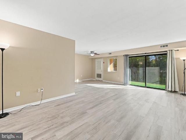 1745 Edgewood Hill Circle # 204