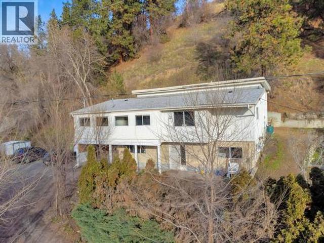 1745 Hollywood Road S, Kelowna, BC, V1X 4P5 house for sale | Listing ID 10374 | Royal LePage