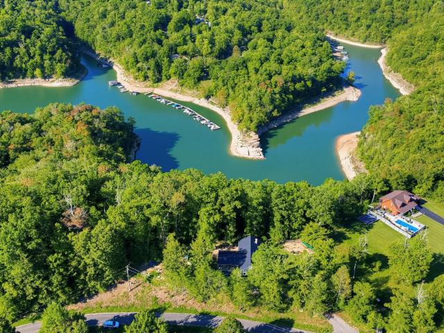 1745 Twin Creek Loop