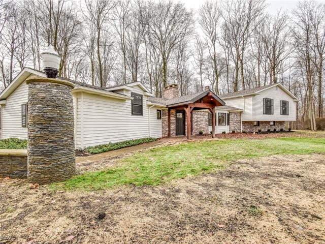 17460 Trillium Drive