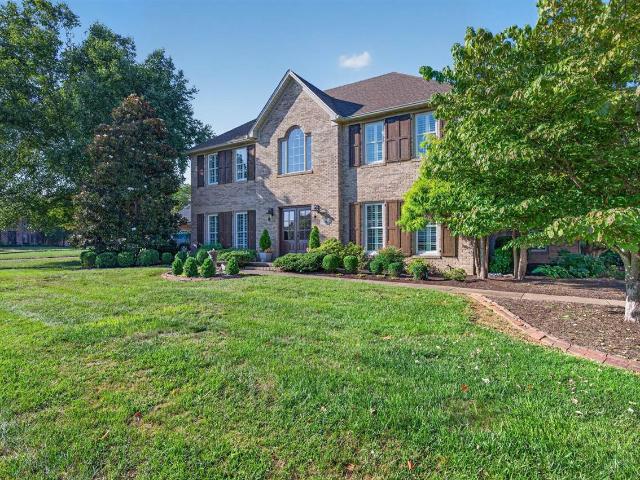 1746 Briar Circle