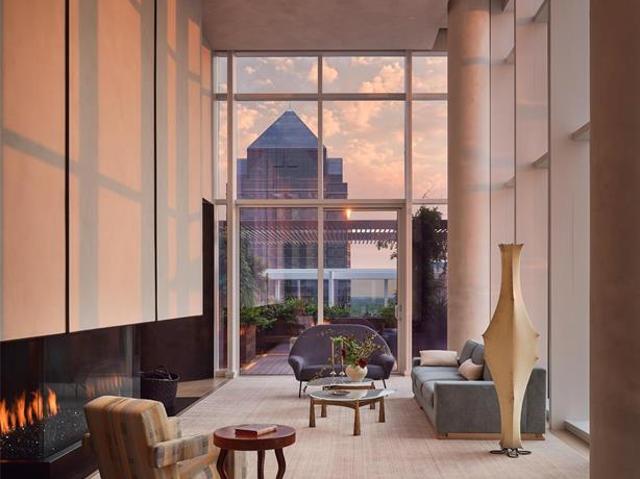 1747 Leonard Street # 2801