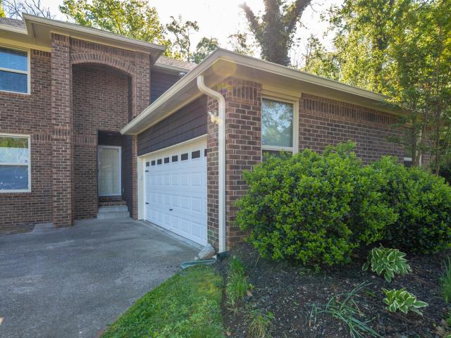 1748 Ridgemere Ct