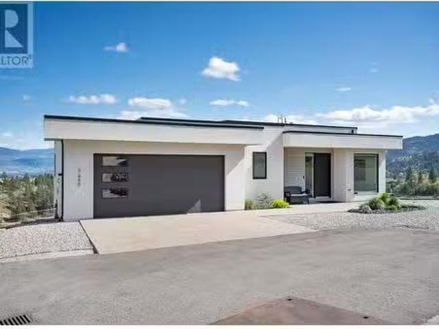 17499 Sanborn Street, Summerland, BC, V0H 1Z0 Luxury House f.