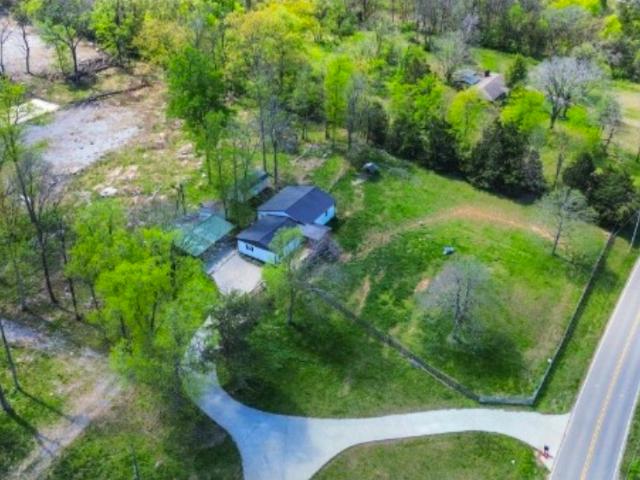 1749 Chandler Rd