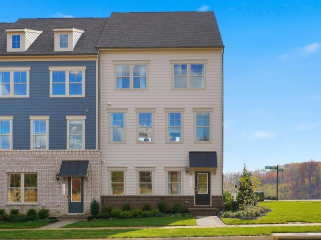 17407 Walnut Grove Way, Dumfries, VA 22026 | MLS #VAPW2122