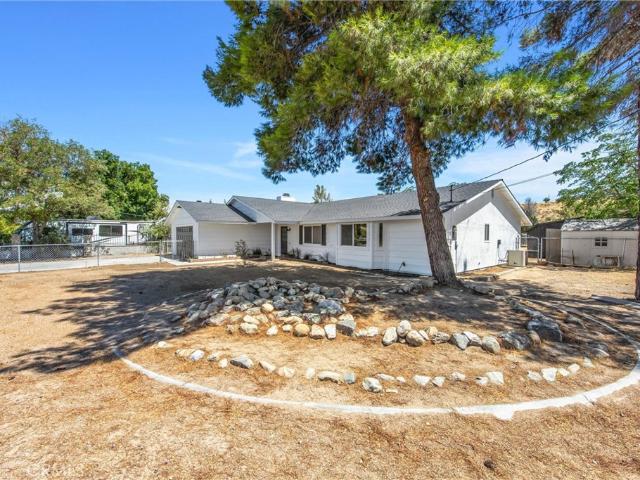17405 Adobe