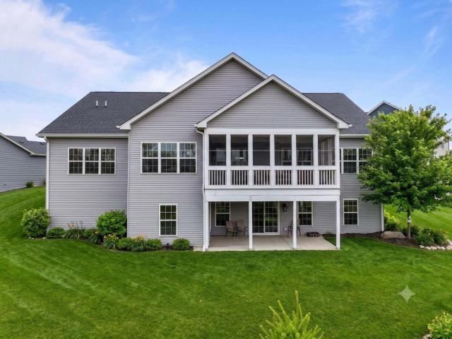 1740 Cobblestone Ct