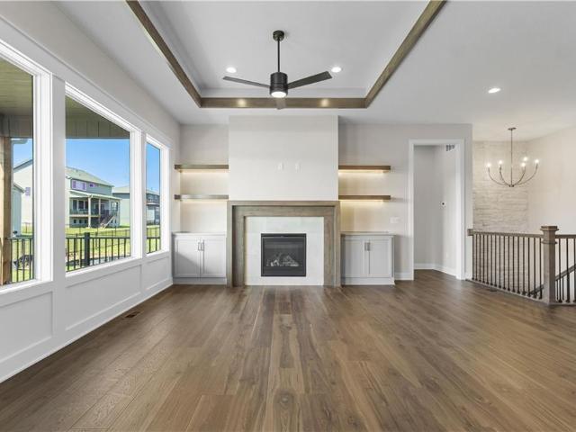 17412 Richards St, Overland Park, KS 66221 | MLS #2606