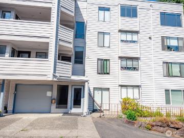 17417 Ashworth Ave N, Unit 303, Shoreline, WA 98133 | MLS #2423