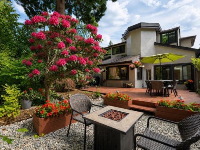 1741 Rufus Drive, North Vancouver, BC, V7J 3L8 Luxury Townhouse for sale | Listing ID R3173 | Royal LePage Carriage Trade Luxury Properties